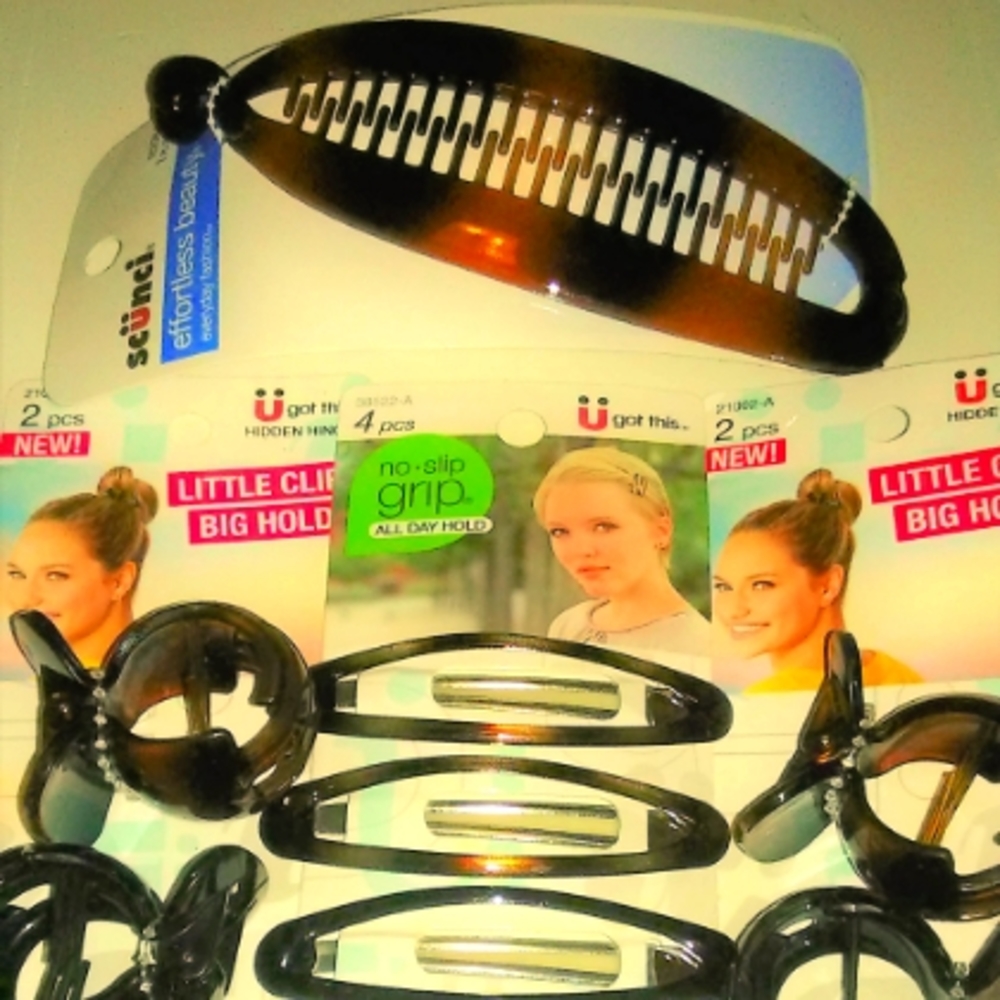 Scunci hair set